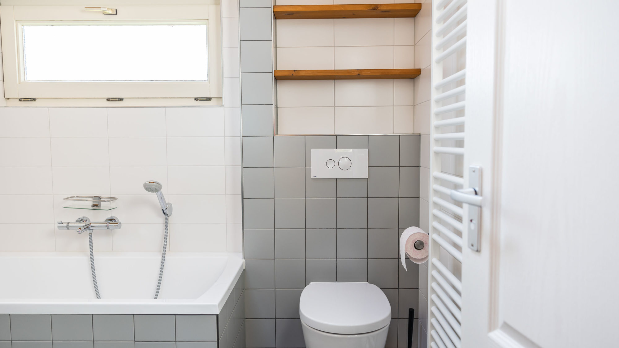 Badkamer Finse bungalow de Riesen Terschelling