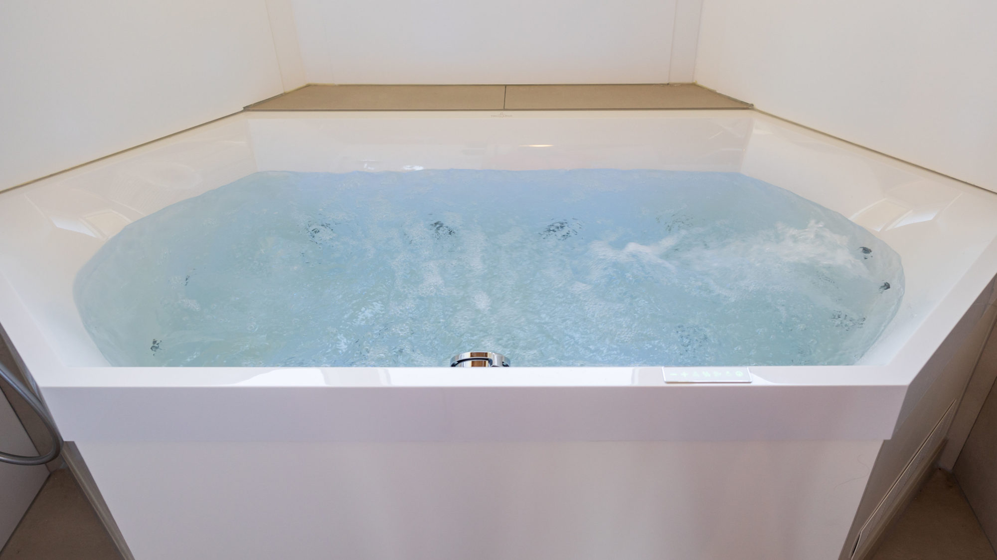 Whirlpool erker Villabungalow Tjermelan Terschelling