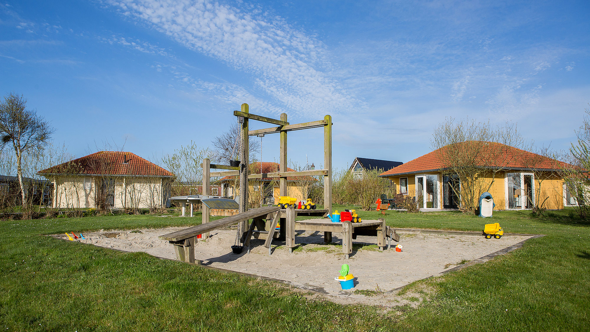 Speelplaats voor de villabungalow Tjermelan Terschelling